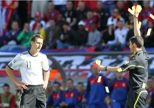 Шаблон мема «мудак Ref» без готовой подписи