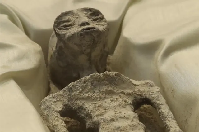 Mexico Alien bodies blank meme template