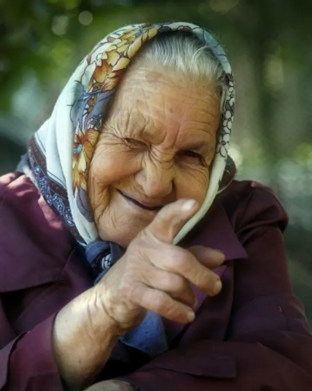 Babushka blank meme template