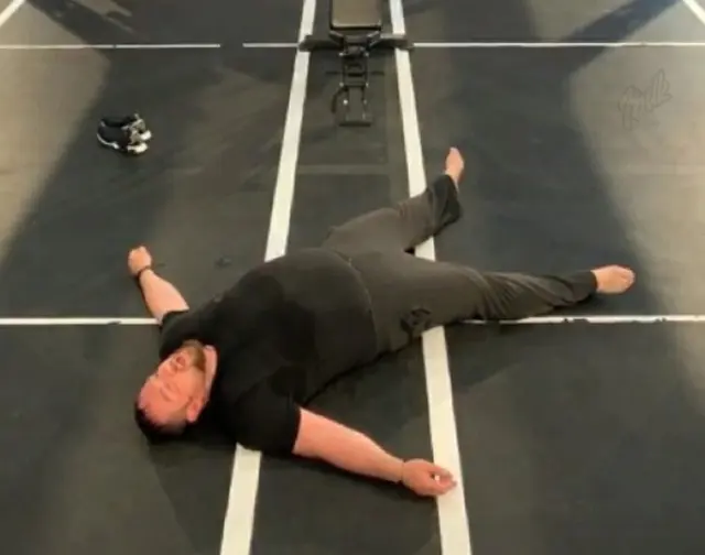Davidich after 1200 squats blank meme template