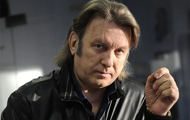 Шаблон мема «Юрий Лоза» без готовой подписи