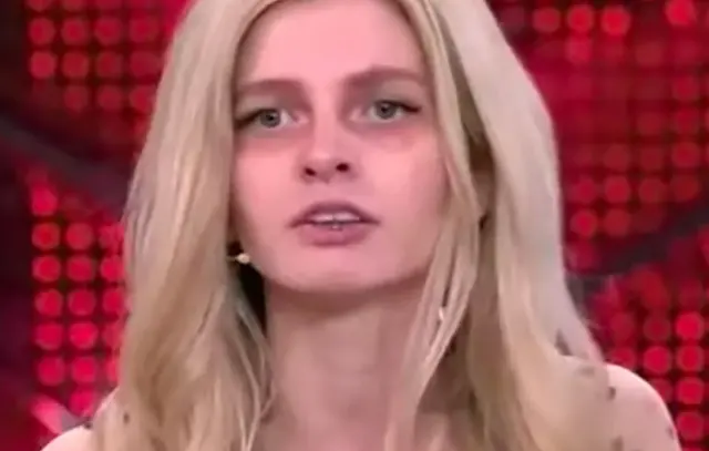 Cyberbabe blank meme template